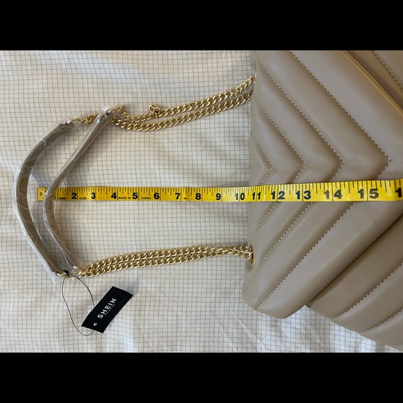 Classy nude vegan leather soft quilted purse - Picture 10 of 10